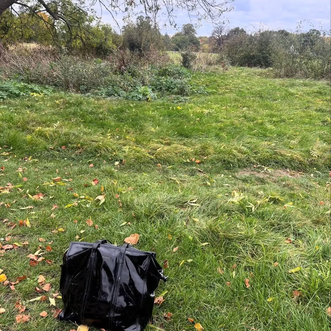 And yet another completely new piece, Pierre, I carry this bag of my every day, and somehow it always is super Heavy . — image 5. Images by Roman März