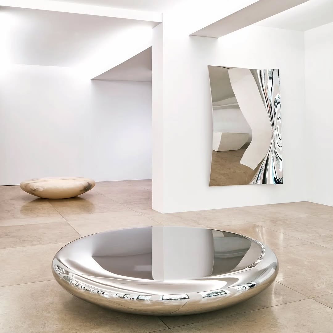 Open now through 8 November | Fredrikson Stallard 'Tomorrow' — image 3