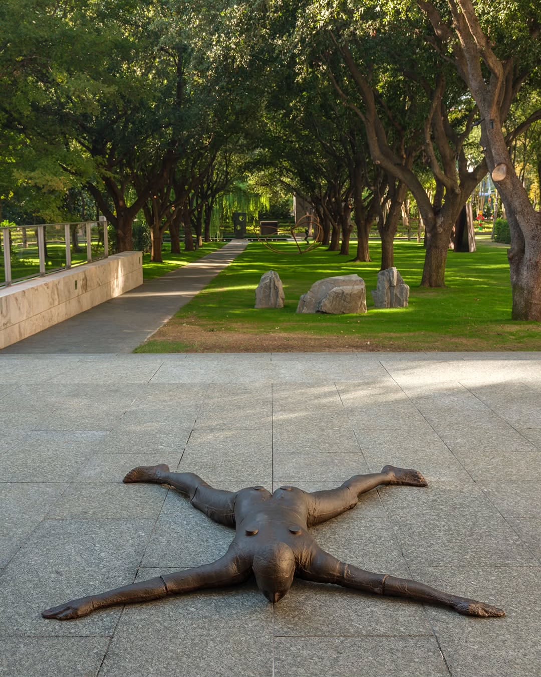 On View: ‘SURVEY: Antony Gormley’ at Nasher Sculpture Center⁠ — image 2. Images: Antony Gormley, 'SURVEY: Antony Gormley', Nasher Sculpture Centre, Dallas, Texas, 13 September 2025 - 4 January 2026. © Antony Gormley. Photo © Kevin Todora. Courtesy of the Nasher Sculpture Center.