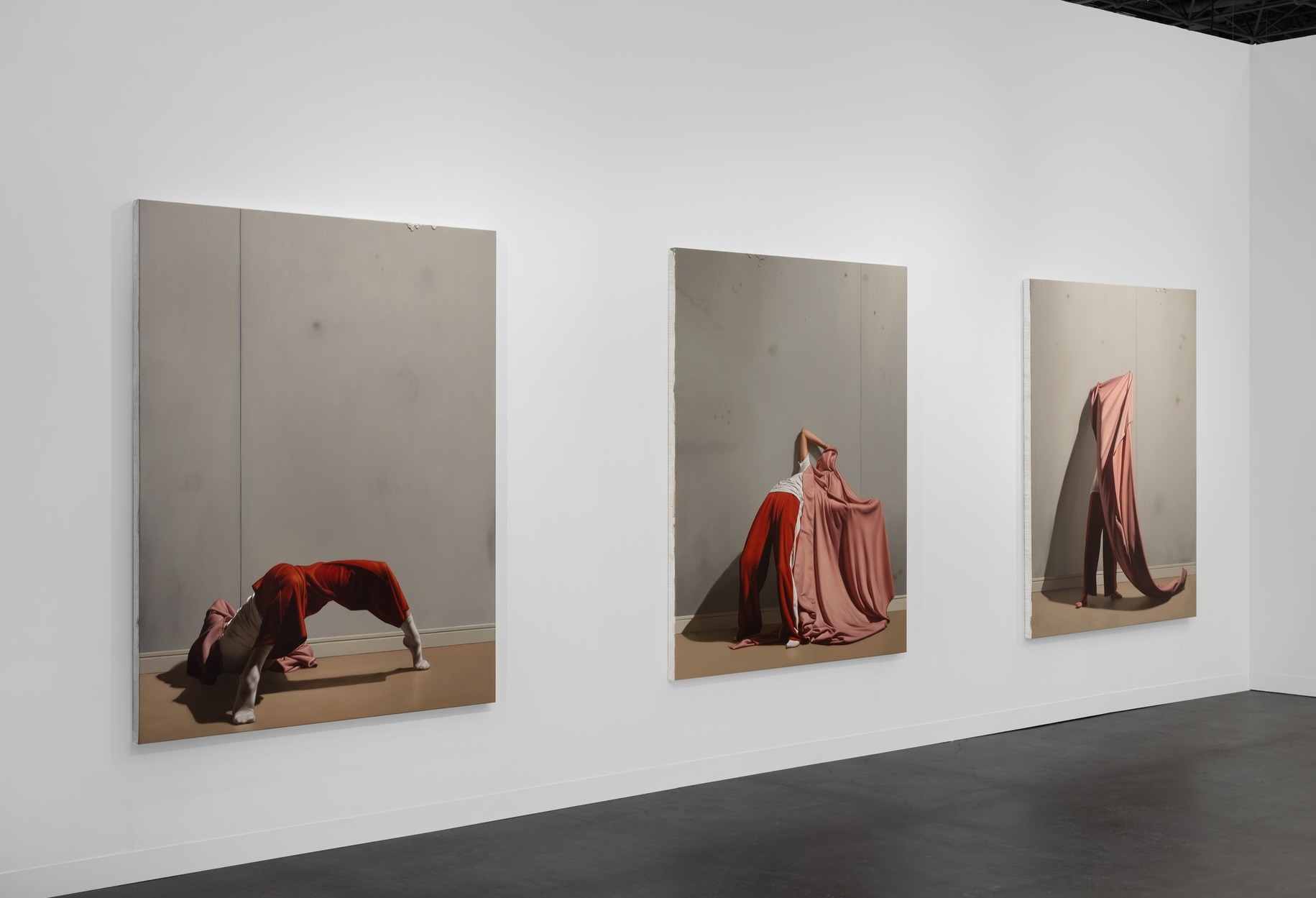Dhewadi Hadjab’s solo presentation is now on view at The Armory Show in New York, at booth 106, through September 27, 2026. — image 4. Photo: @sebastianopelliondipersano